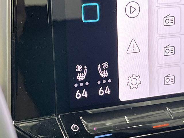 used 2024 Volkswagen Atlas car, priced at $32,500