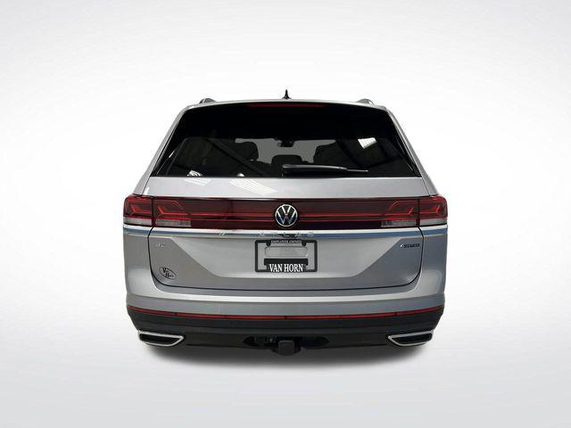 used 2024 Volkswagen Atlas car, priced at $32,500