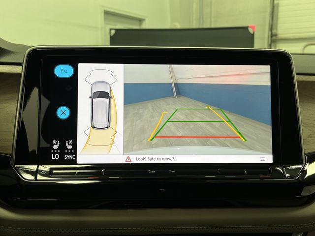 used 2024 Volkswagen Atlas car, priced at $33,500