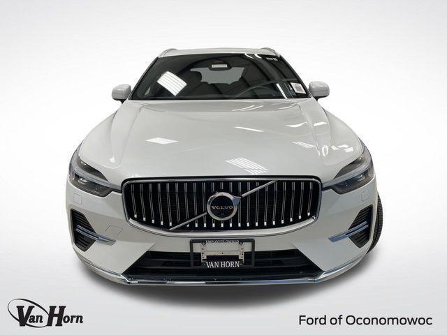 used 2022 Volvo XC60 Recharge Plug-In Hybrid car, priced at $36,995