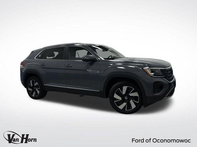 used 2024 Volkswagen Atlas Cross Sport car, priced at $35,995