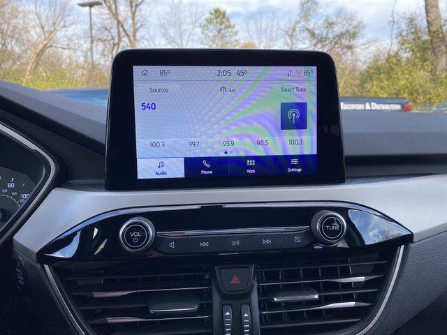 used 2022 Ford Escape car, priced at $21,900