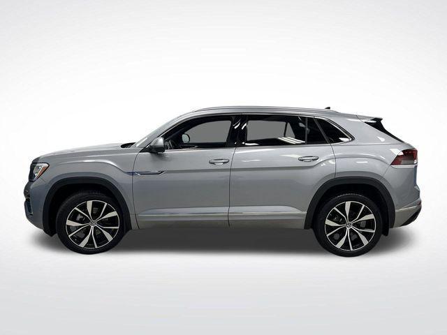 used 2024 Volkswagen Atlas Cross Sport car, priced at $37,986