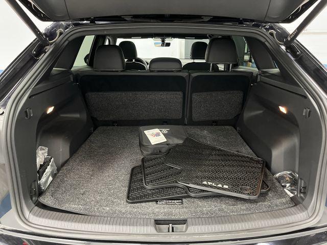 used 2023 Volkswagen Atlas Cross Sport car, priced at $28,995