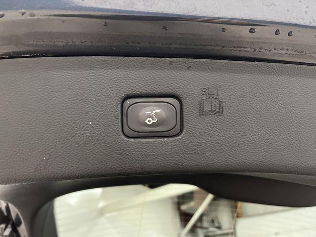 used 2022 Ford Edge car, priced at $22,631