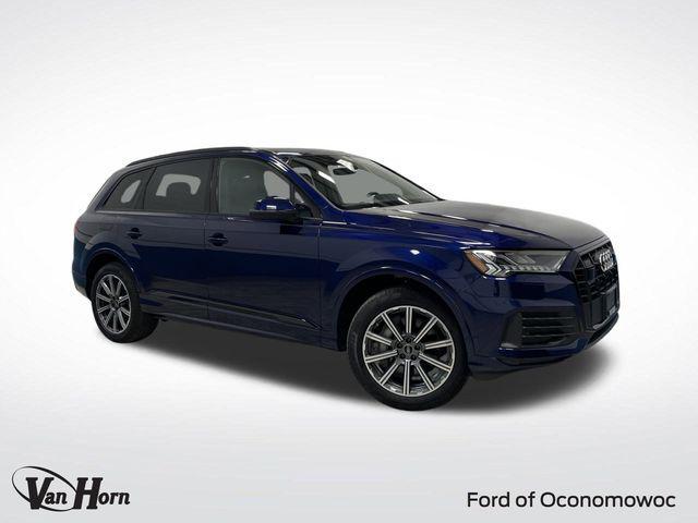 used 2023 Audi Q7 car, priced at $38,023