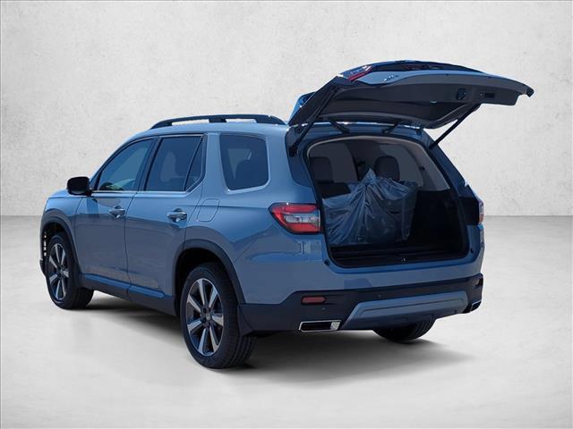 new 2025 Honda Pilot car, priced at $50,649
