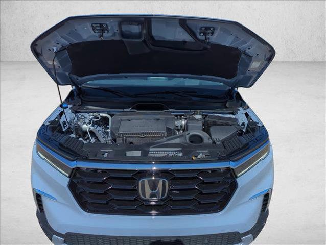 new 2025 Honda Pilot car, priced at $50,649