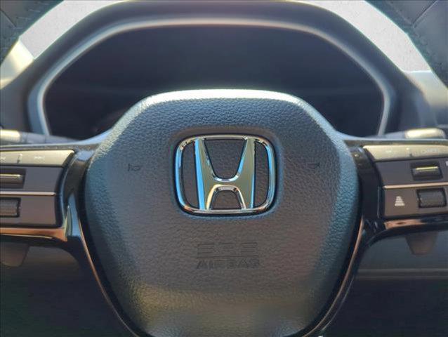 new 2025 Honda Pilot car, priced at $50,649