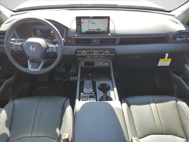 new 2025 Honda Pilot car, priced at $50,649