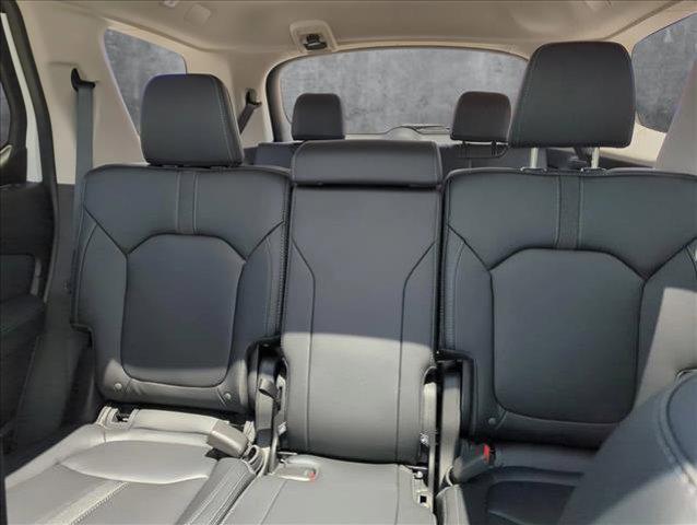 new 2025 Honda Pilot car, priced at $50,531