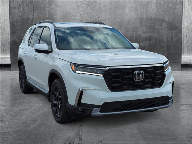 new 2025 Honda Pilot car, priced at $50,531