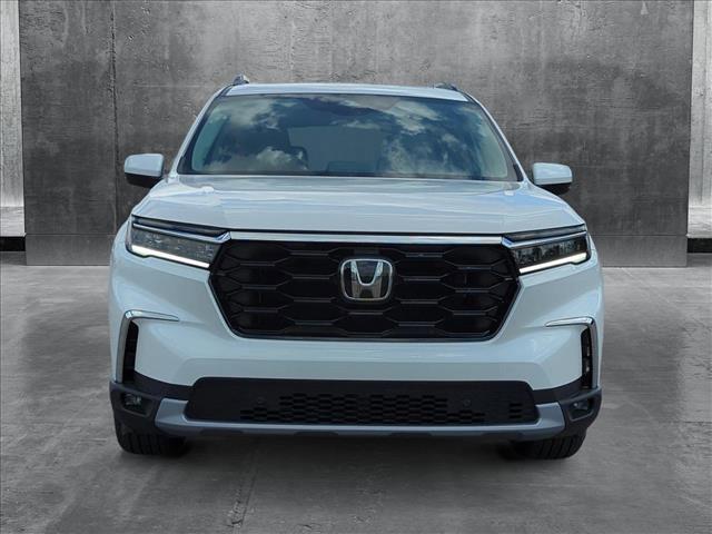 new 2025 Honda Pilot car, priced at $50,531