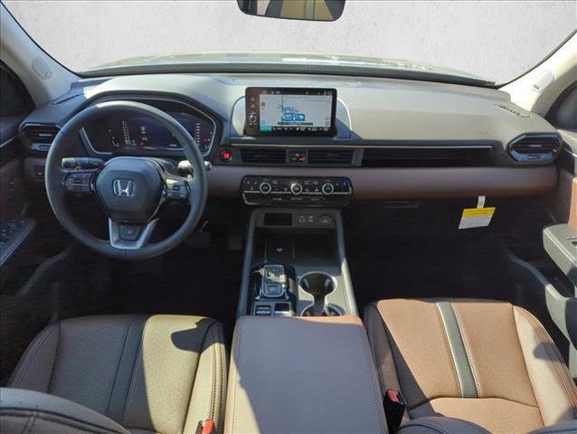 new 2025 Honda Pilot car, priced at $50,222