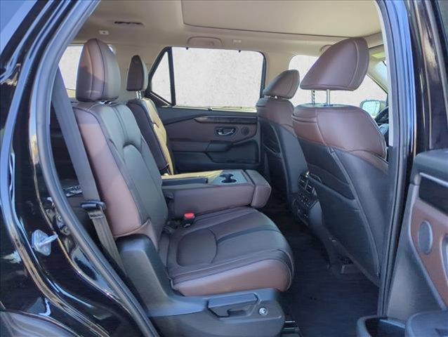 new 2025 Honda Pilot car, priced at $50,222