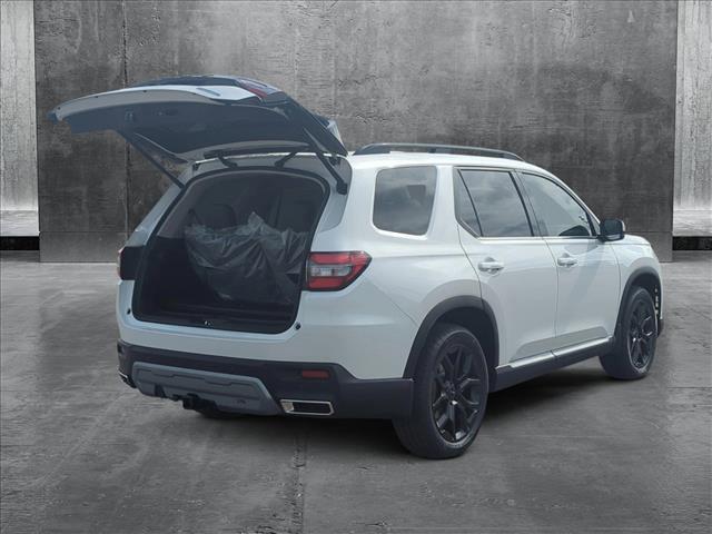 new 2025 Honda Pilot car, priced at $48,593