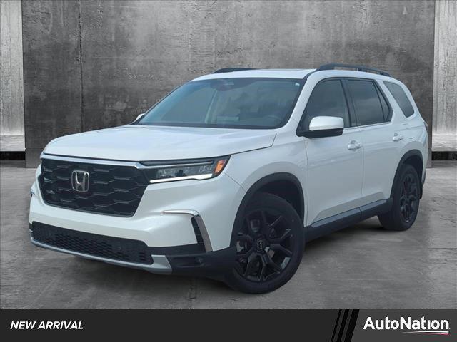 new 2025 Honda Pilot car, priced at $48,593