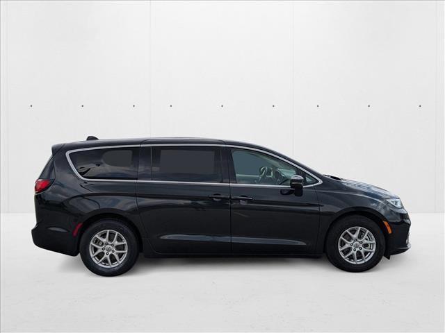 used 2023 Chrysler Pacifica car, priced at $22,441