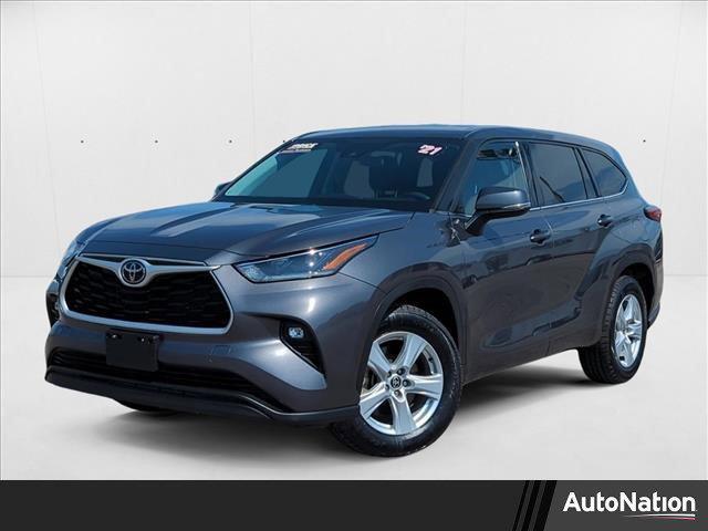 used 2021 Toyota Highlander car, priced at $24,363