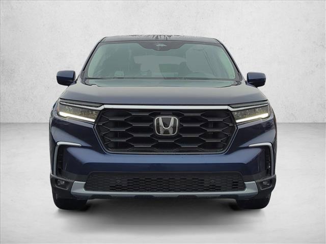 new 2025 Honda Pilot car, priced at $42,846