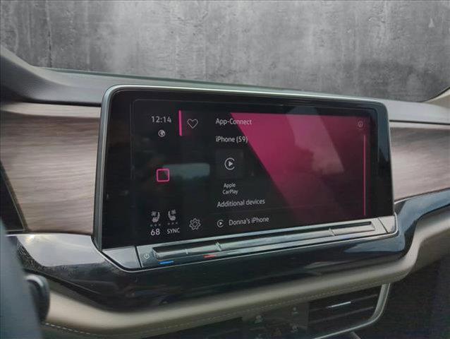 used 2024 Volkswagen Atlas car, priced at $35,552