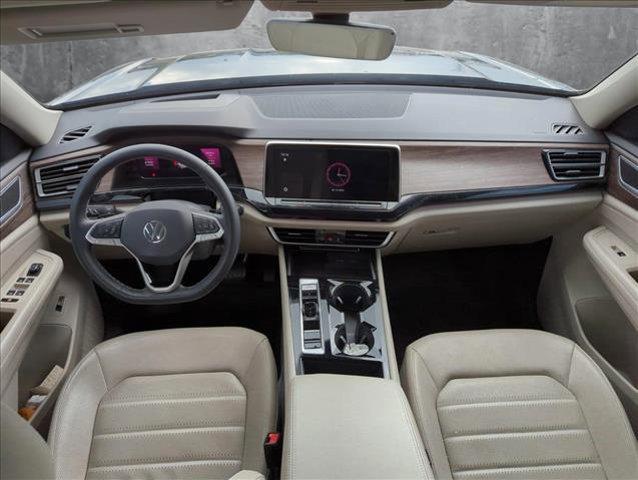 used 2024 Volkswagen Atlas car, priced at $35,552