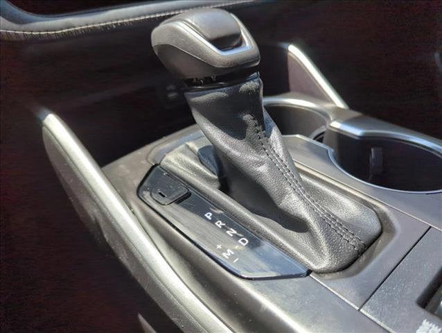 used 2022 Toyota Highlander car, priced at $34,877