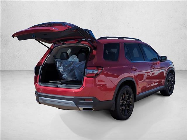 new 2025 Honda Pilot car, priced at $47,227