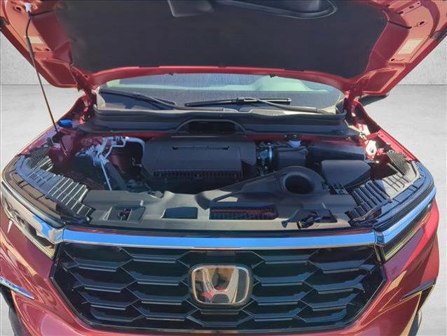 new 2025 Honda Pilot car, priced at $47,227