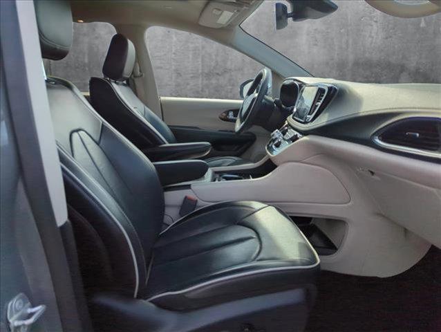 used 2023 Chrysler Pacifica car, priced at $28,692