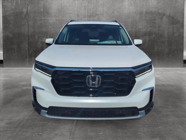 new 2025 Honda Pilot car, priced at $46,664