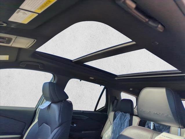 new 2025 Honda Pilot car, priced at $51,599