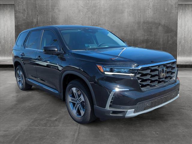 new 2025 Honda Pilot car, priced at $44,558