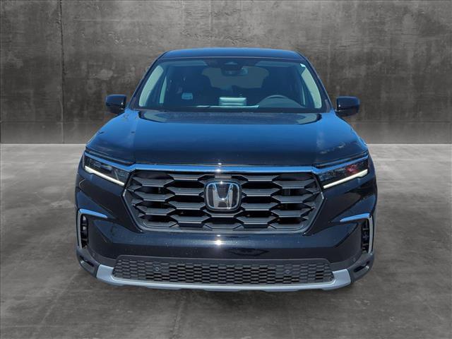 new 2025 Honda Pilot car, priced at $44,558