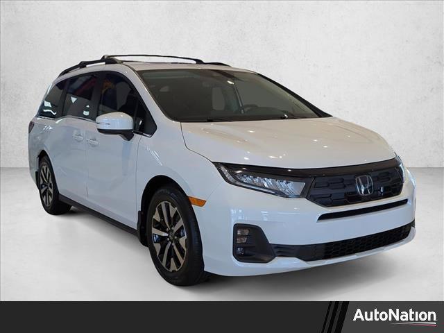 new 2026 Honda Odyssey car, priced at $43,010