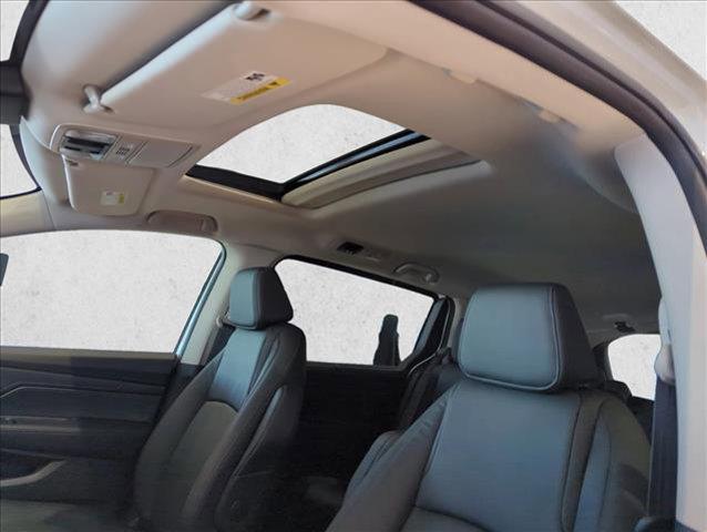 new 2026 Honda Odyssey car, priced at $43,010