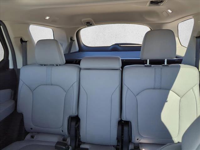 new 2025 Honda Pilot car, priced at $48,205