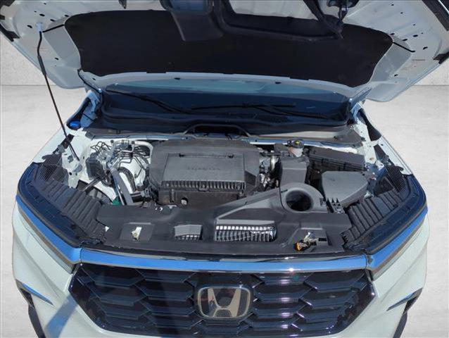 new 2025 Honda Pilot car, priced at $48,205