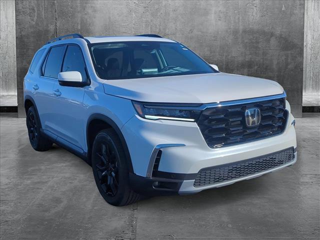 new 2025 Honda Pilot car, priced at $49,066