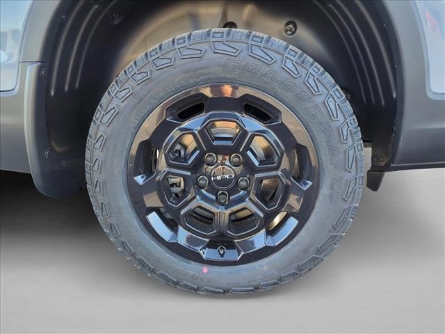 used 2025 Honda Ridgeline car, priced at $36,911