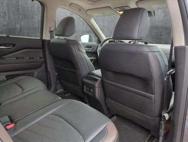 used 2022 Nissan Pathfinder car, priced at $34,971