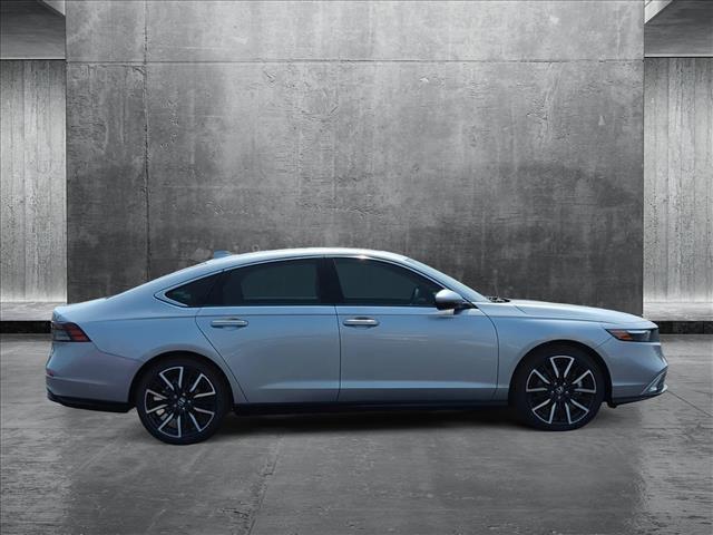new 2025 Honda Accord Hybrid car, priced at $37,620