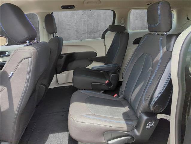 used 2021 Chrysler Pacifica car, priced at $21,959