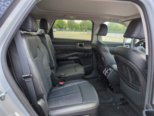 used 2022 Kia Sorento car, priced at $29,495