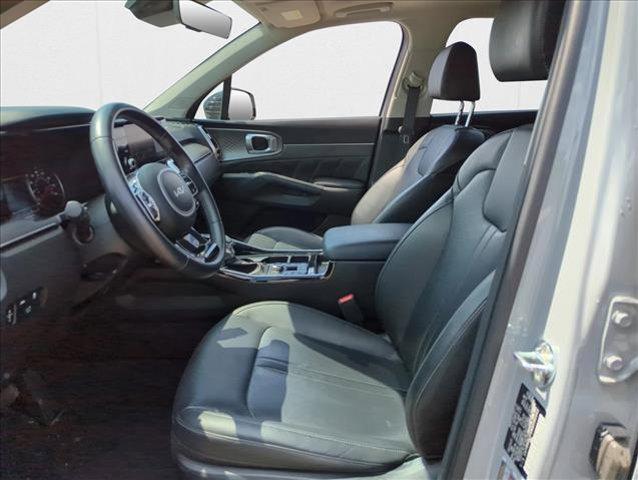 used 2022 Kia Sorento car, priced at $27,888