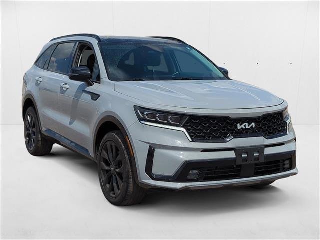 used 2022 Kia Sorento car, priced at $29,495