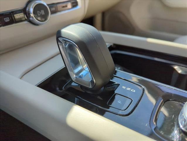 used 2023 Volvo XC60 car, priced at $28,546