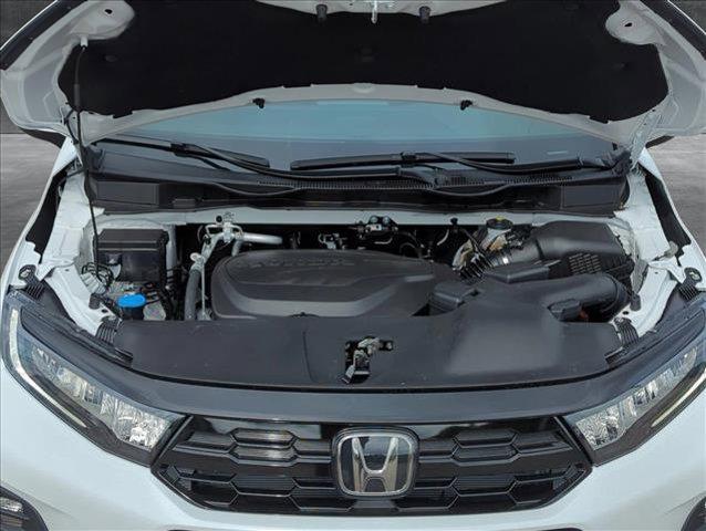 new 2025 Honda Odyssey car, priced at $45,175