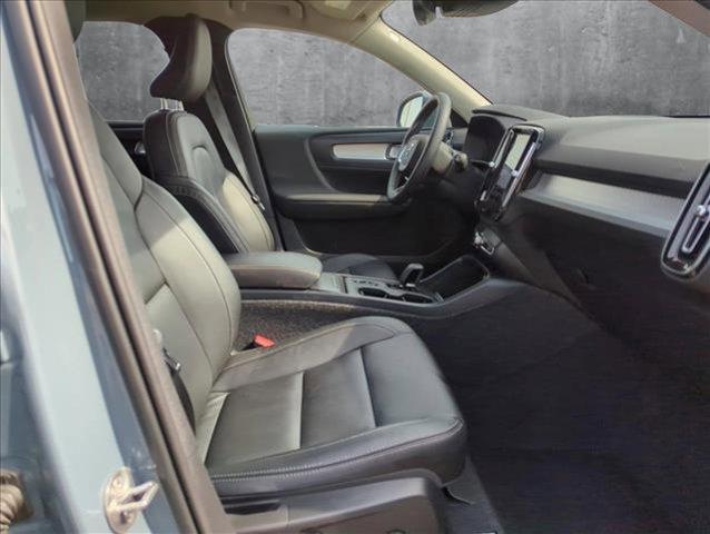 used 2022 Volvo XC40 car, priced at $25,959