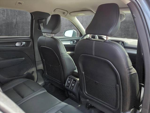 used 2022 Volvo XC40 car, priced at $25,959